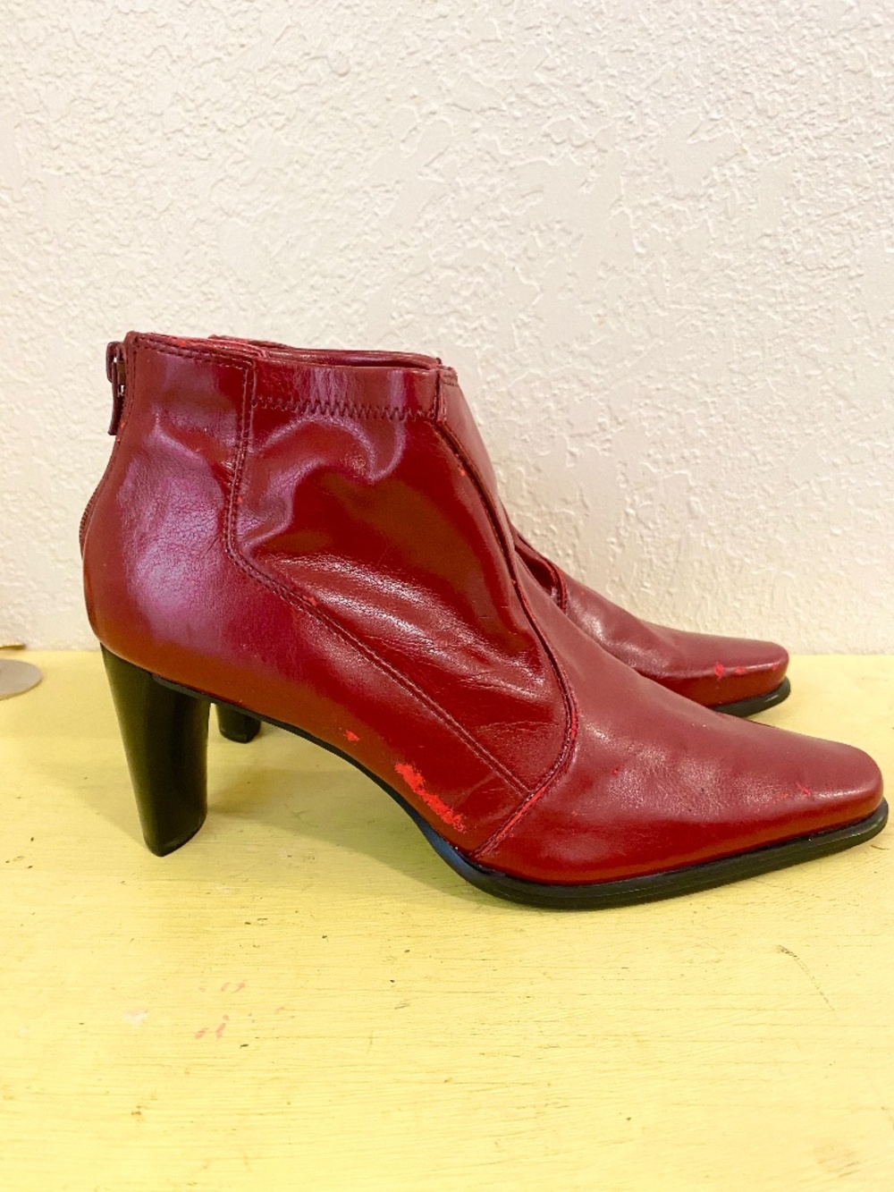 Franco Sarto   Size 5 1/2 Women’s Red Heeled Ankle Boots
